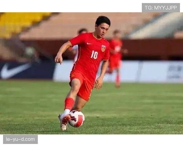 印尼队加鲁达展翅迎战亚洲足球锦标赛，全力争胜彰显荣耀